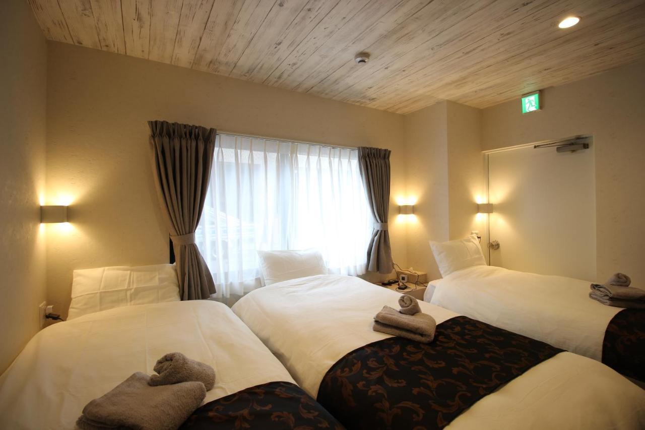 Appartamento Namba West Saika Osaka Esterno foto