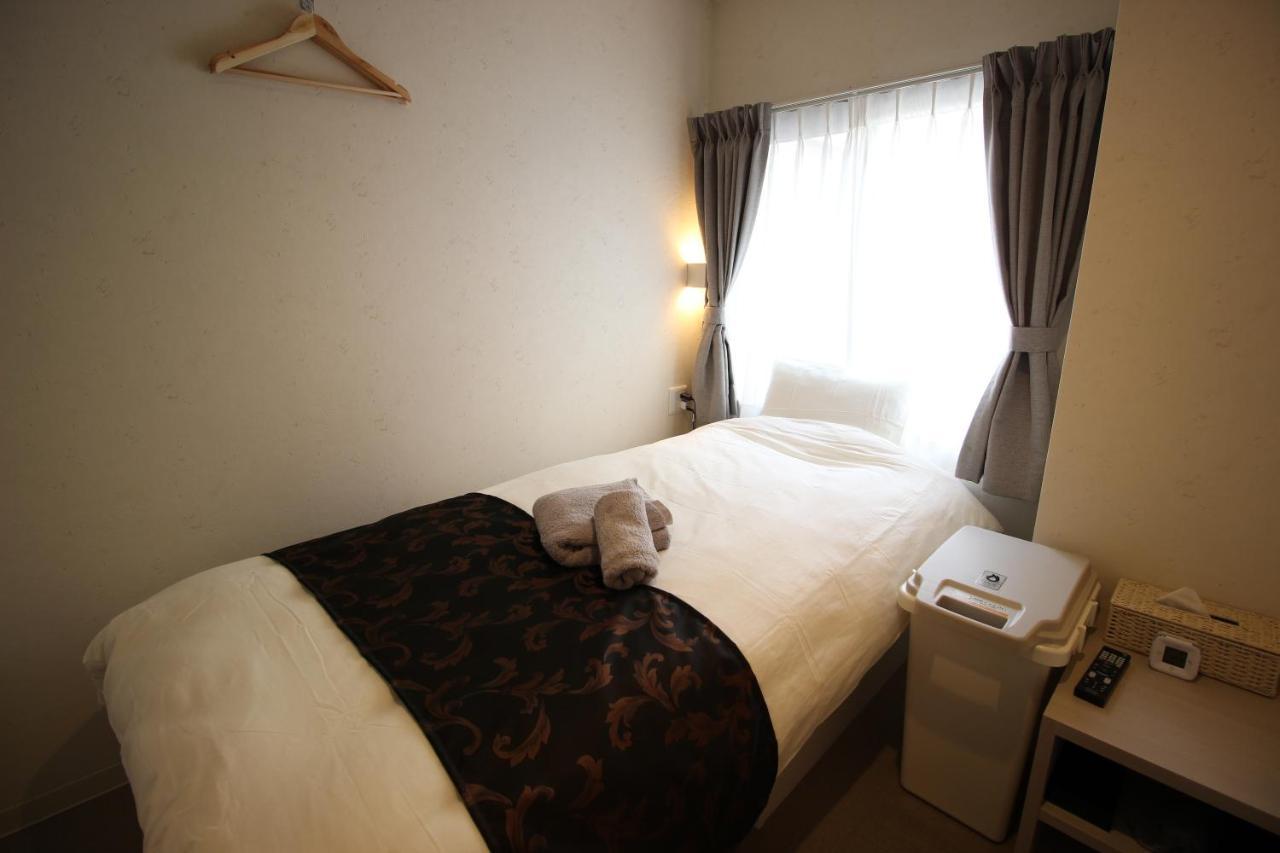 Appartamento Namba West Saika Osaka Esterno foto