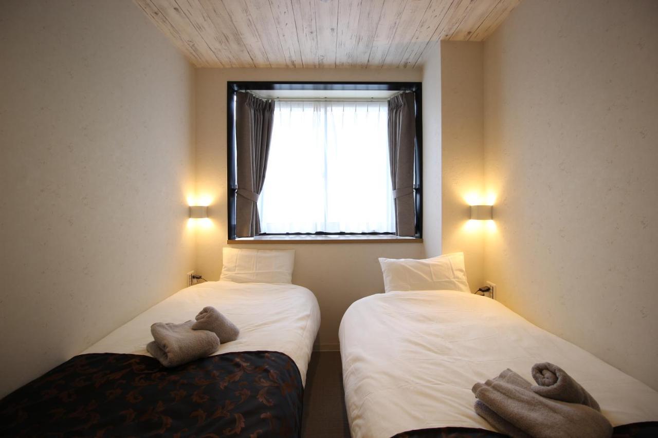 Appartamento Namba West Saika Osaka Esterno foto